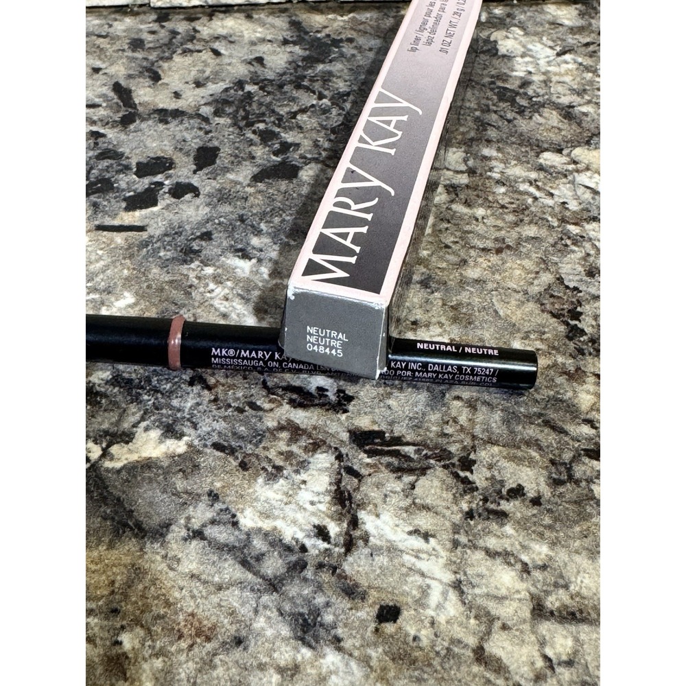Mary Kay Twist-Up Lip Liner NEUTRAL New W/Box #048445